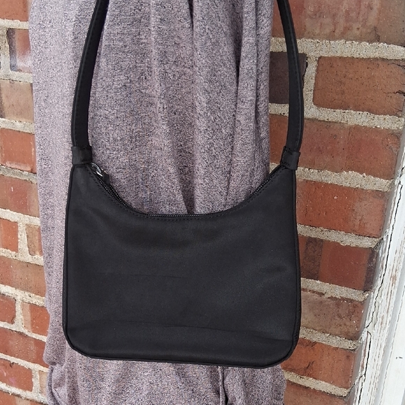 Black Shoulder Bag - Picture 2 of 3